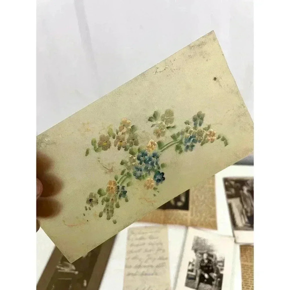 Lot of 9 Newspaper Clippings Old Letter Cabinet Card Oddities VTG - Picture 7 of 7